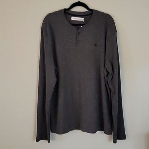 NWT Men's Dark Heather Gray Thermal Henley